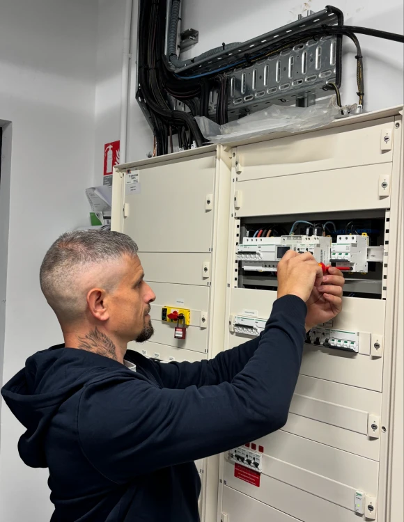 Jk Elec Electricien Wasselonne Electricien A Kuttolsheim Pres De Wasselonne